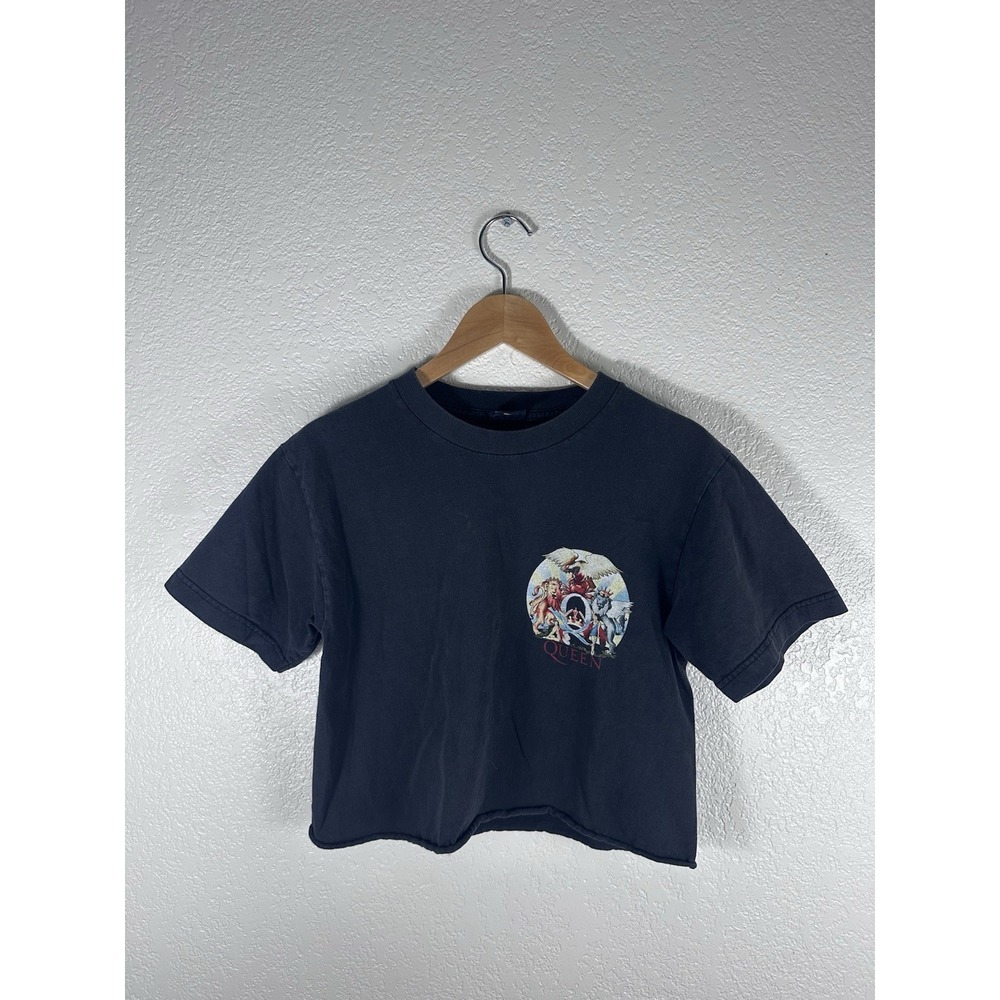 Queen Band Crest Logo Cropped Graphic T-Shirt Black Women's XS 100% Cotton